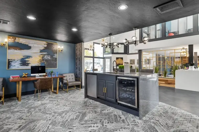 631a9056dc72d7.69252819974