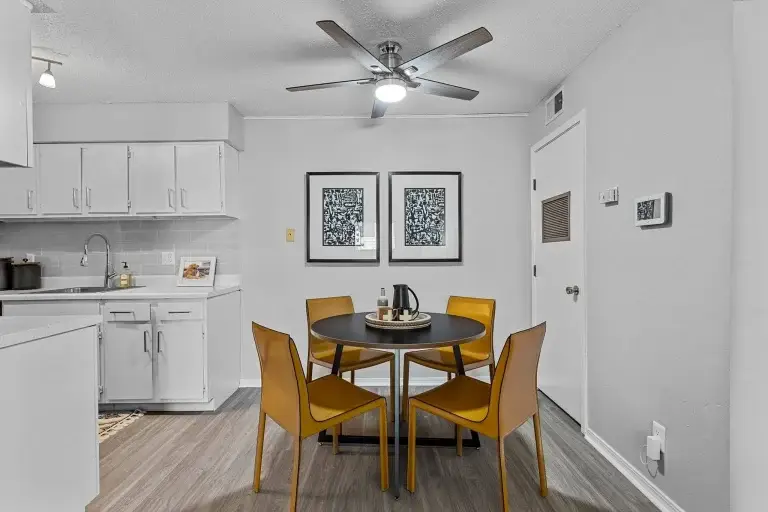 631f3a12475d32.64071380510